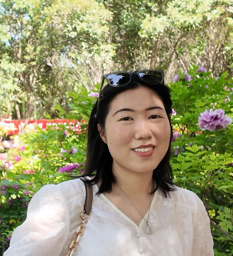 JingJing Deng — Member portrait